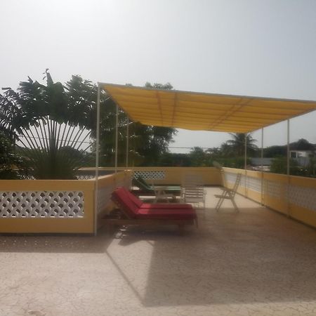 Keur Diam - Maison De La Paix Saly Exterior foto